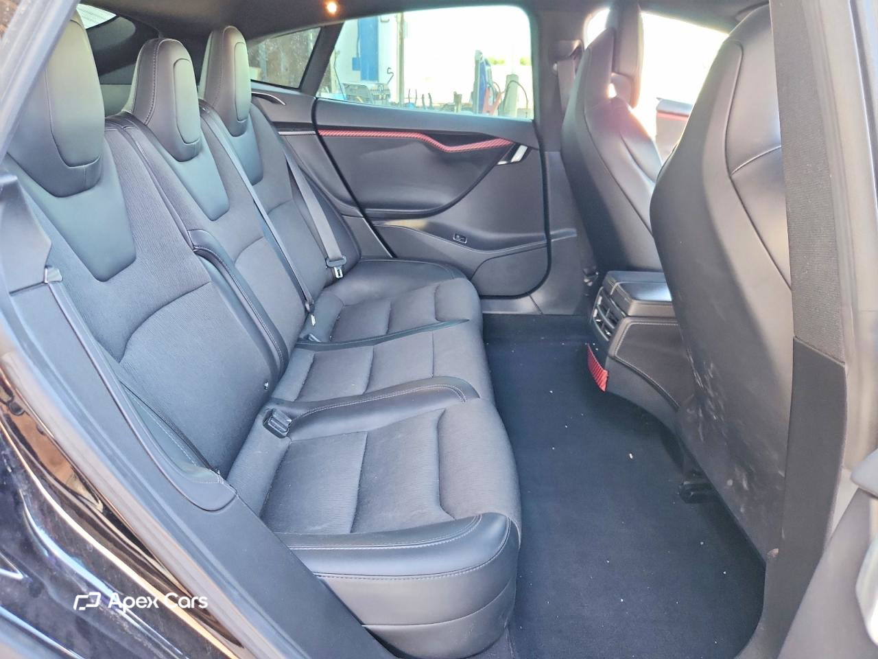 Tesla Model S 2018