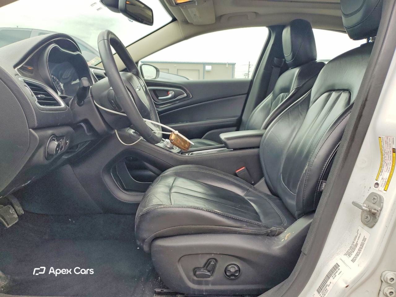 Chrysler 200 2015