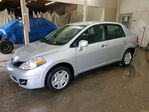 Nissan Versa 2011