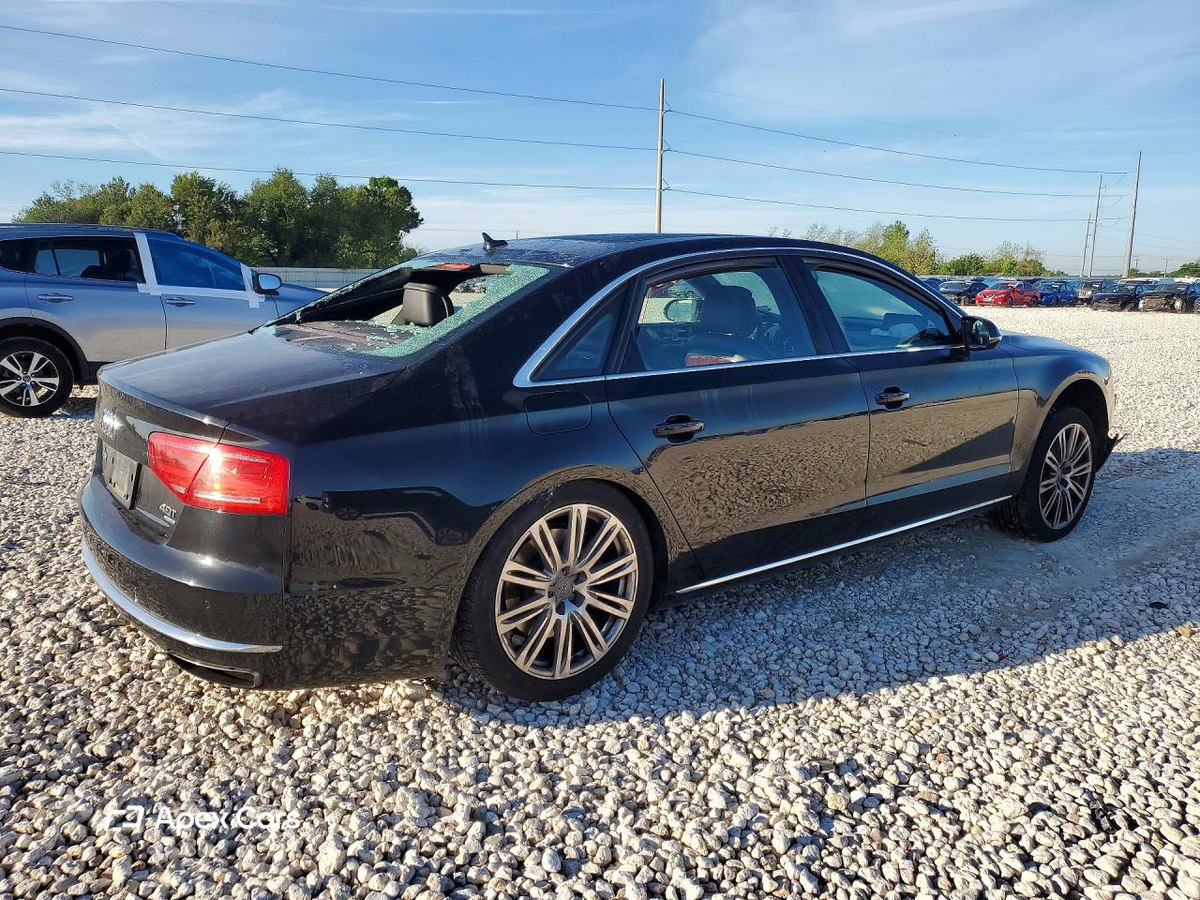 Audi A8 2013