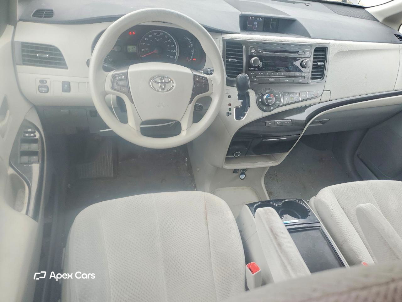 Toyota Sienna 2013