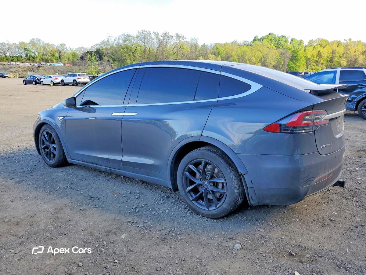 Tesla Model X 2016