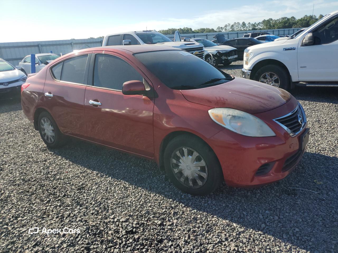 Nissan Versa 2014