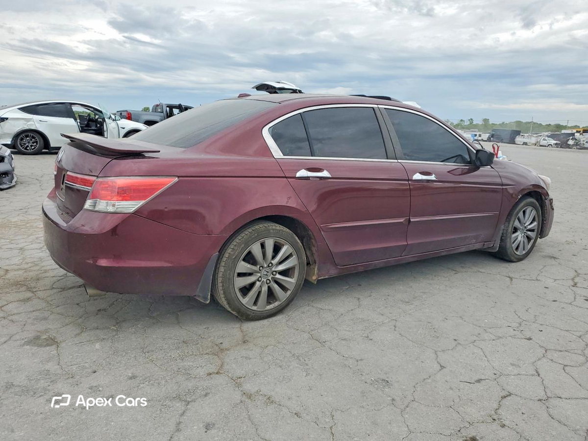Honda Accord 2011