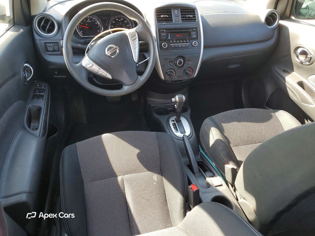 Nissan Versa 2016