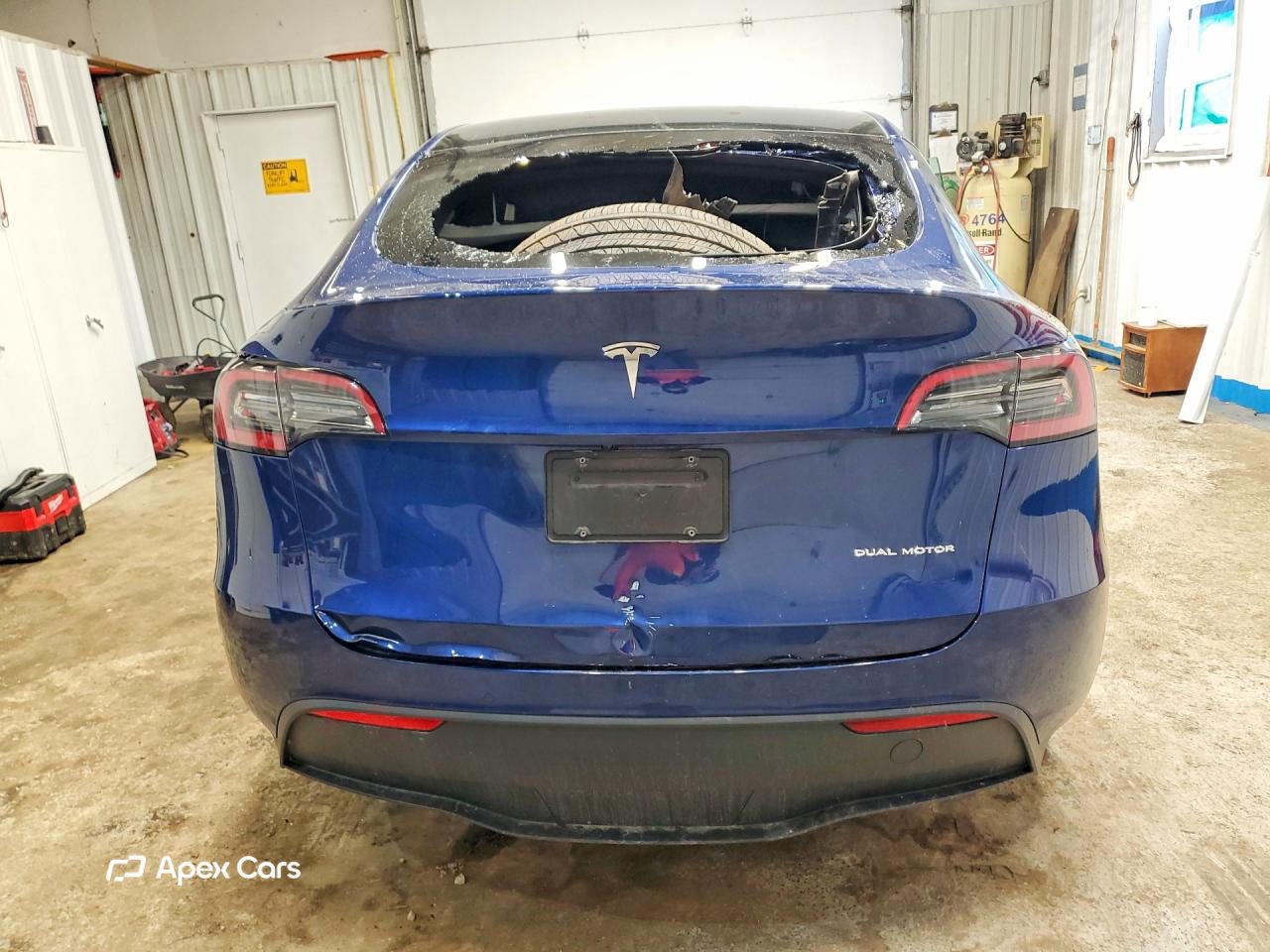 Tesla Model Y 2021
