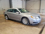 Chrysler 200 2013