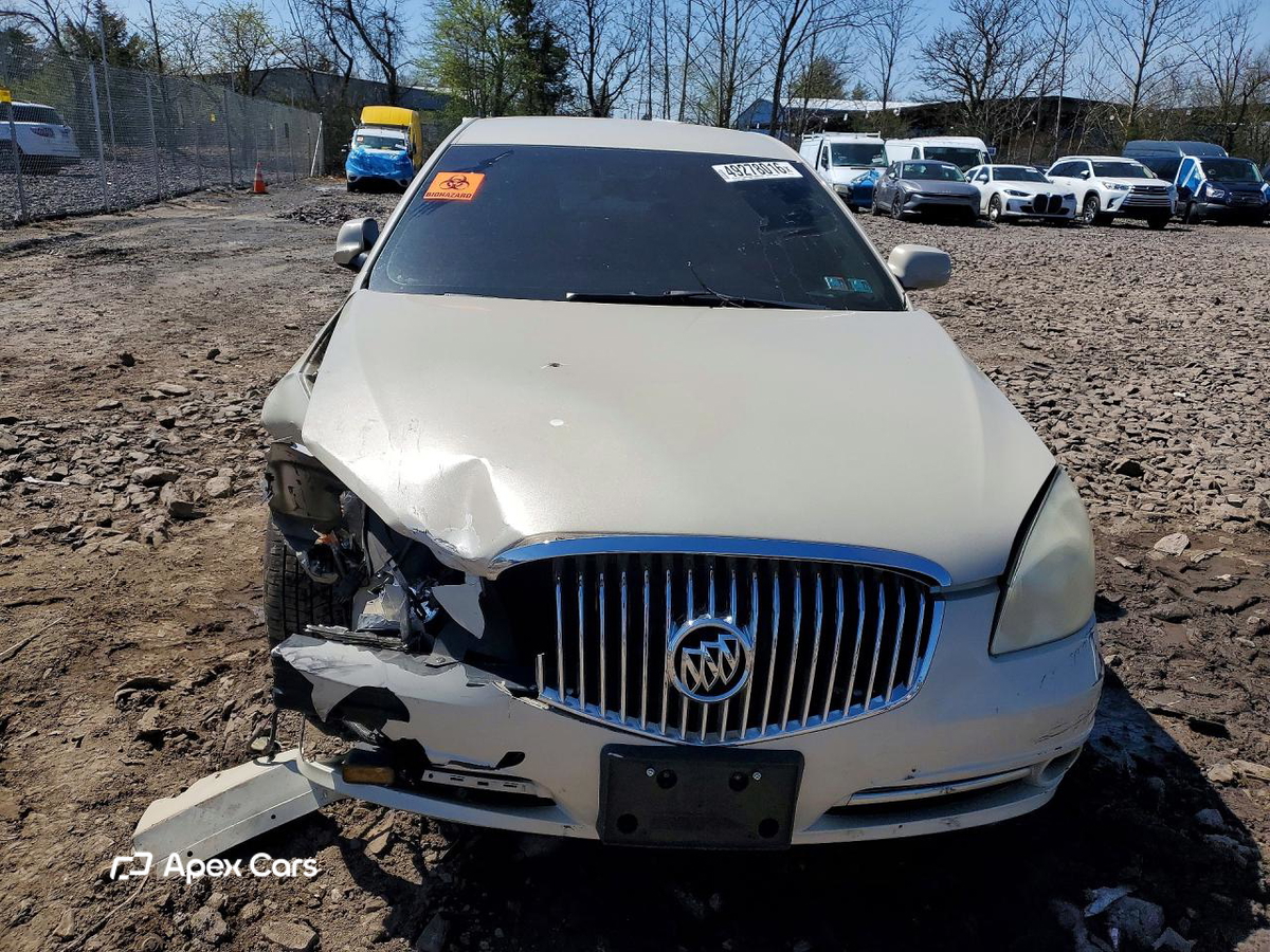 Buick Lucerne 2010
