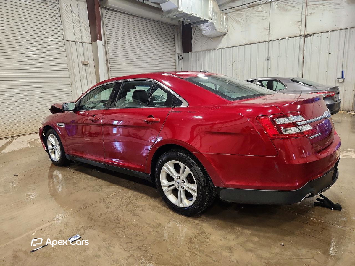 Ford Taurus 2015