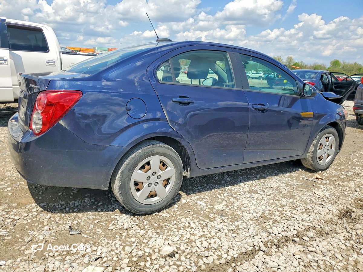 Chevrolet Sonic 2015