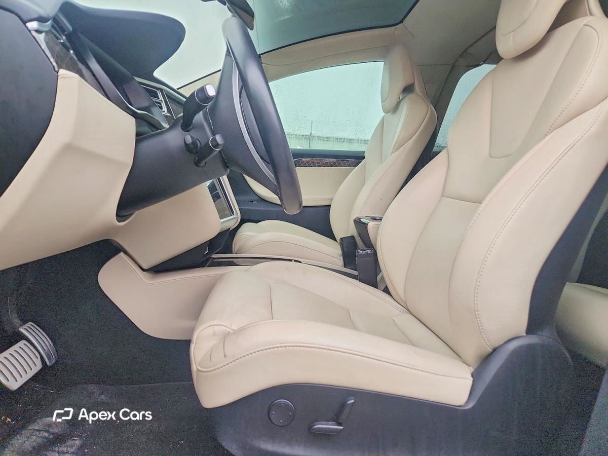 Tesla Model X 2018