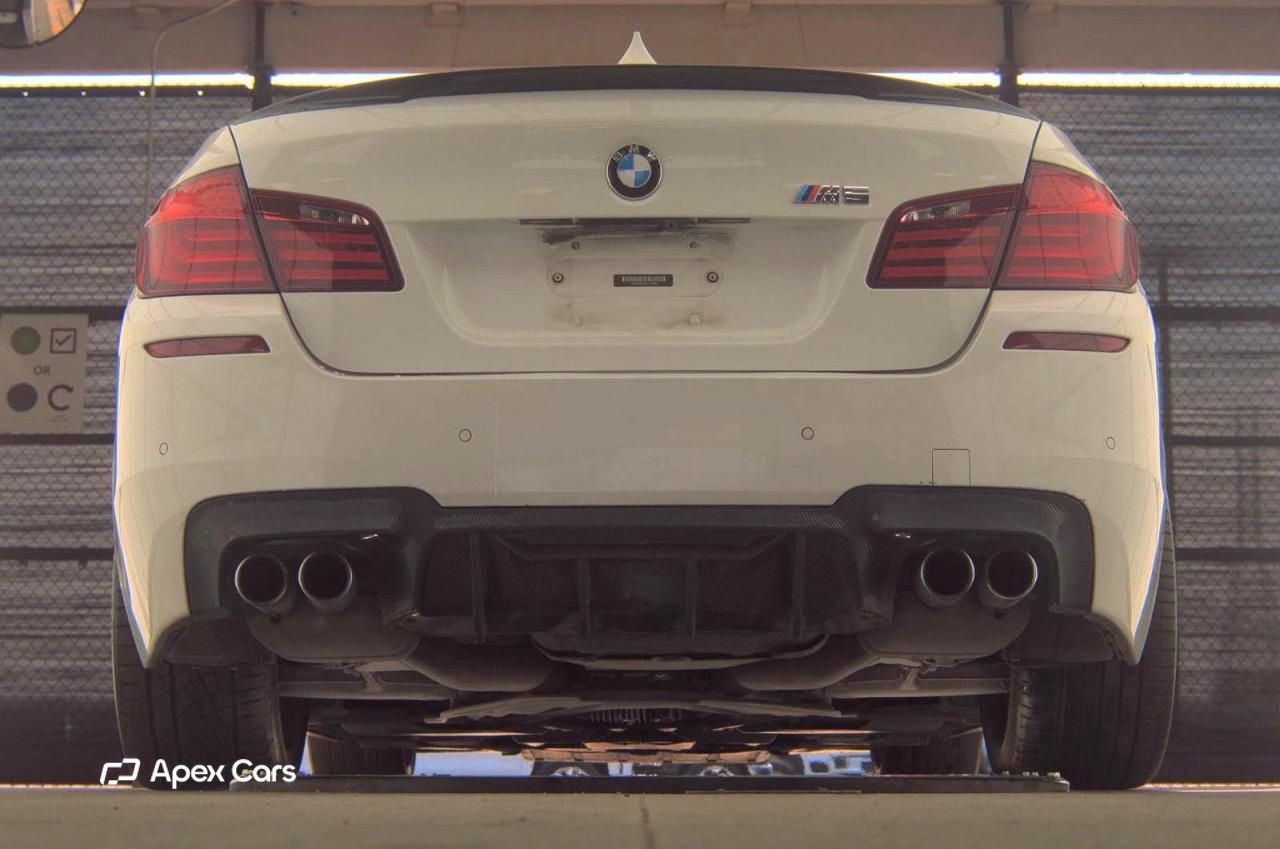 BMW M5 2013