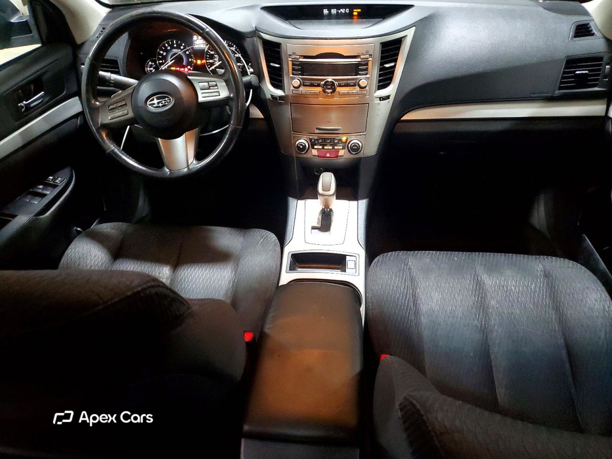 Subaru Legacy 2011