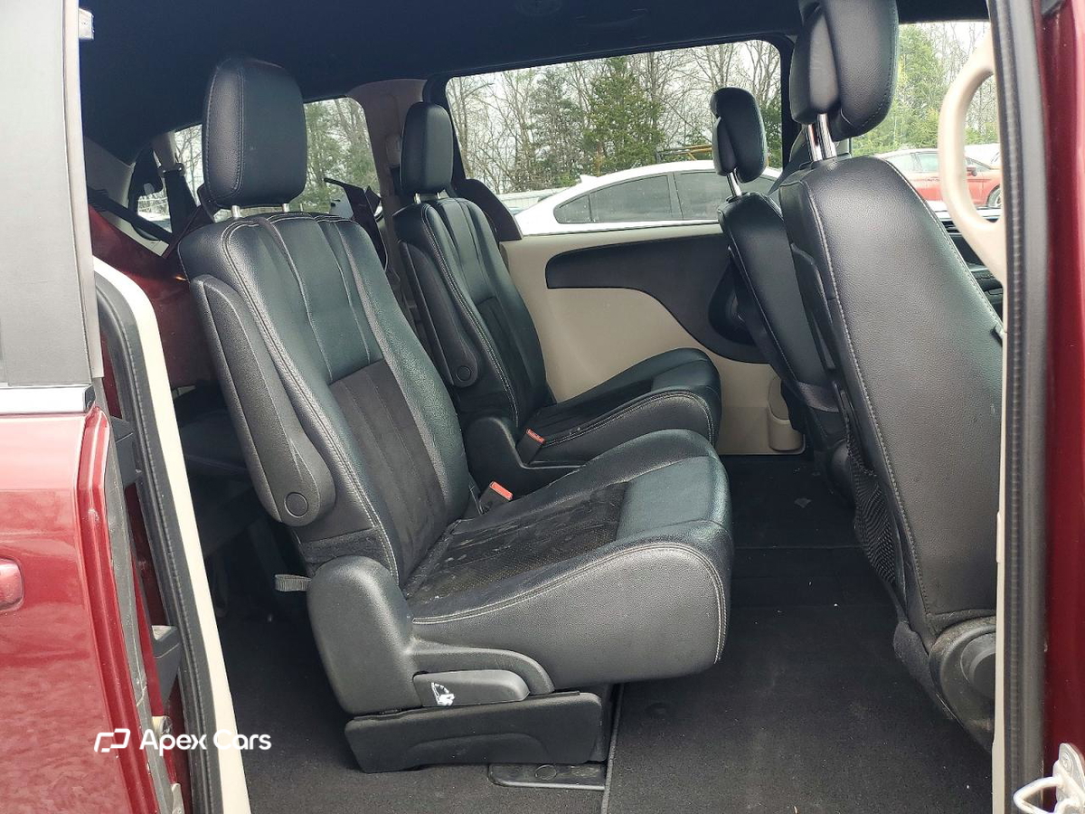 Dodge Caravan 2017
