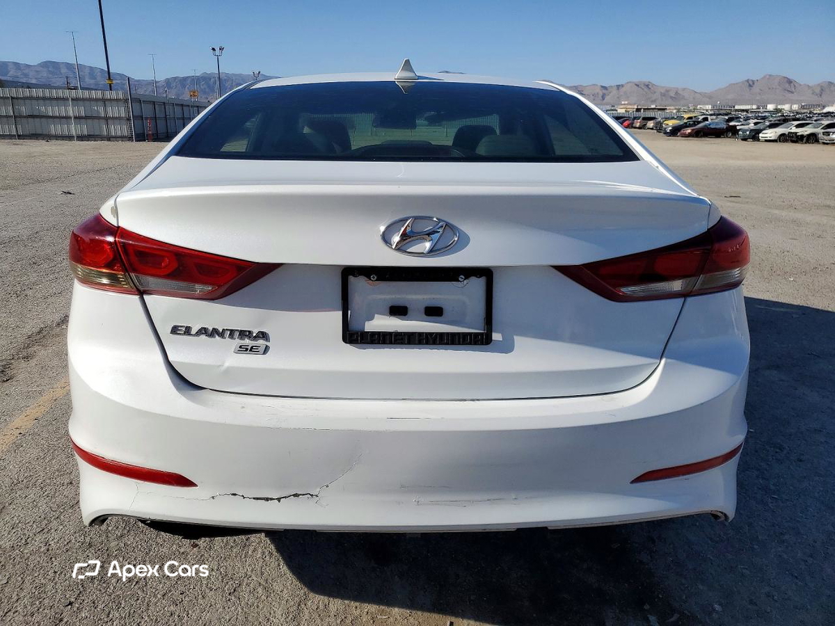 Hyundai Elantra 2017