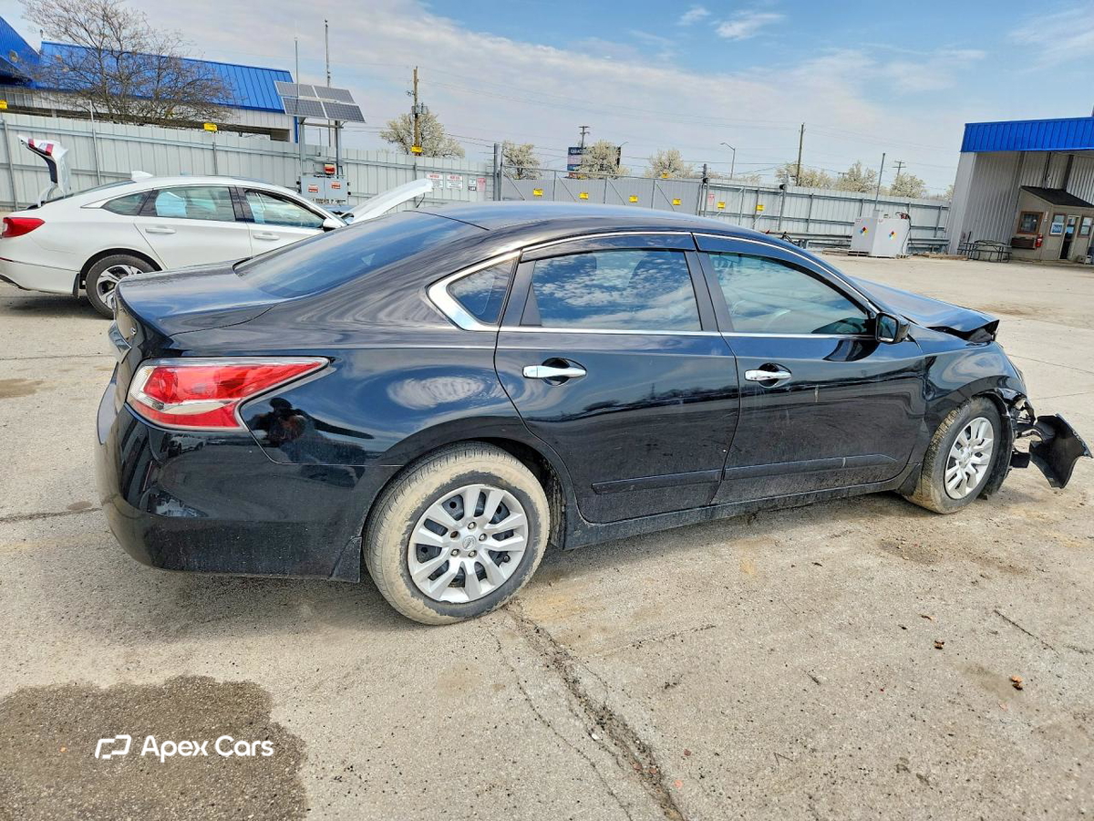 Nissan Altima 2015
