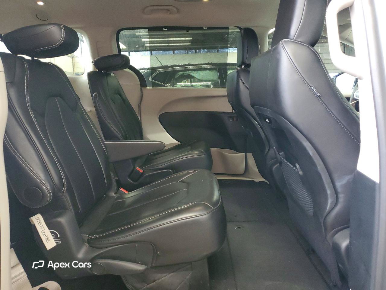 Chrysler Pacifica 2024