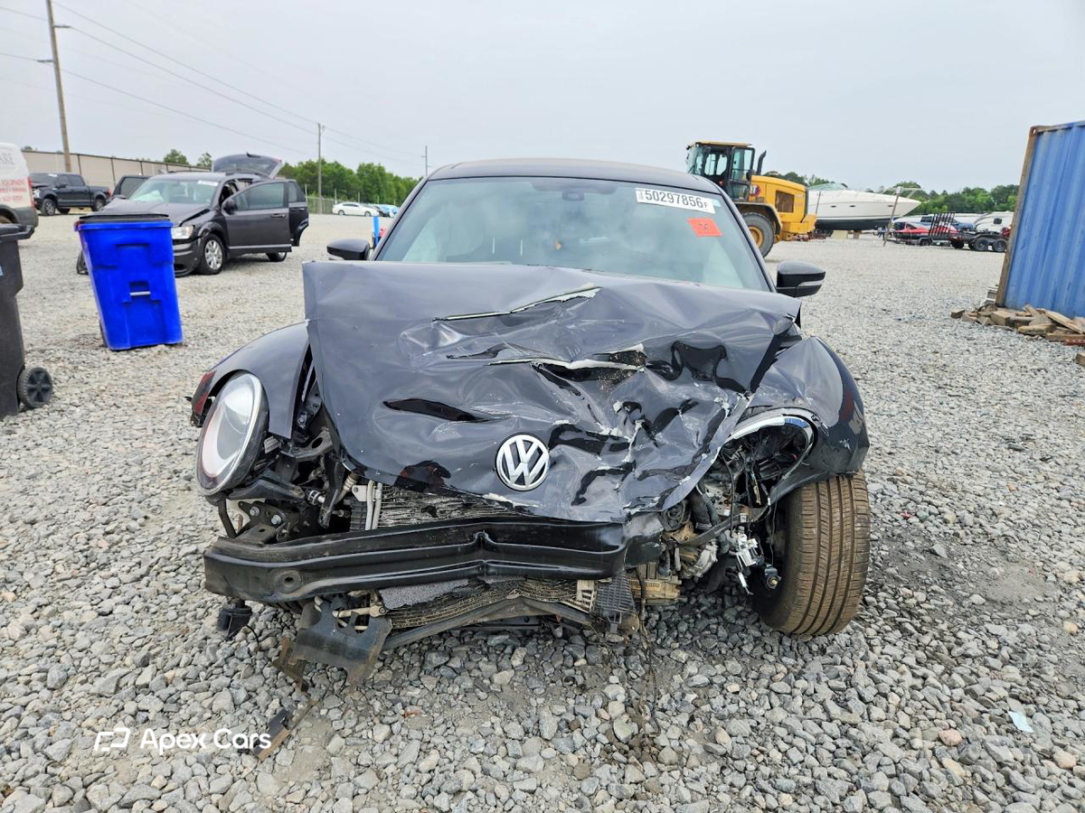 Volkswagen Beetle 2018