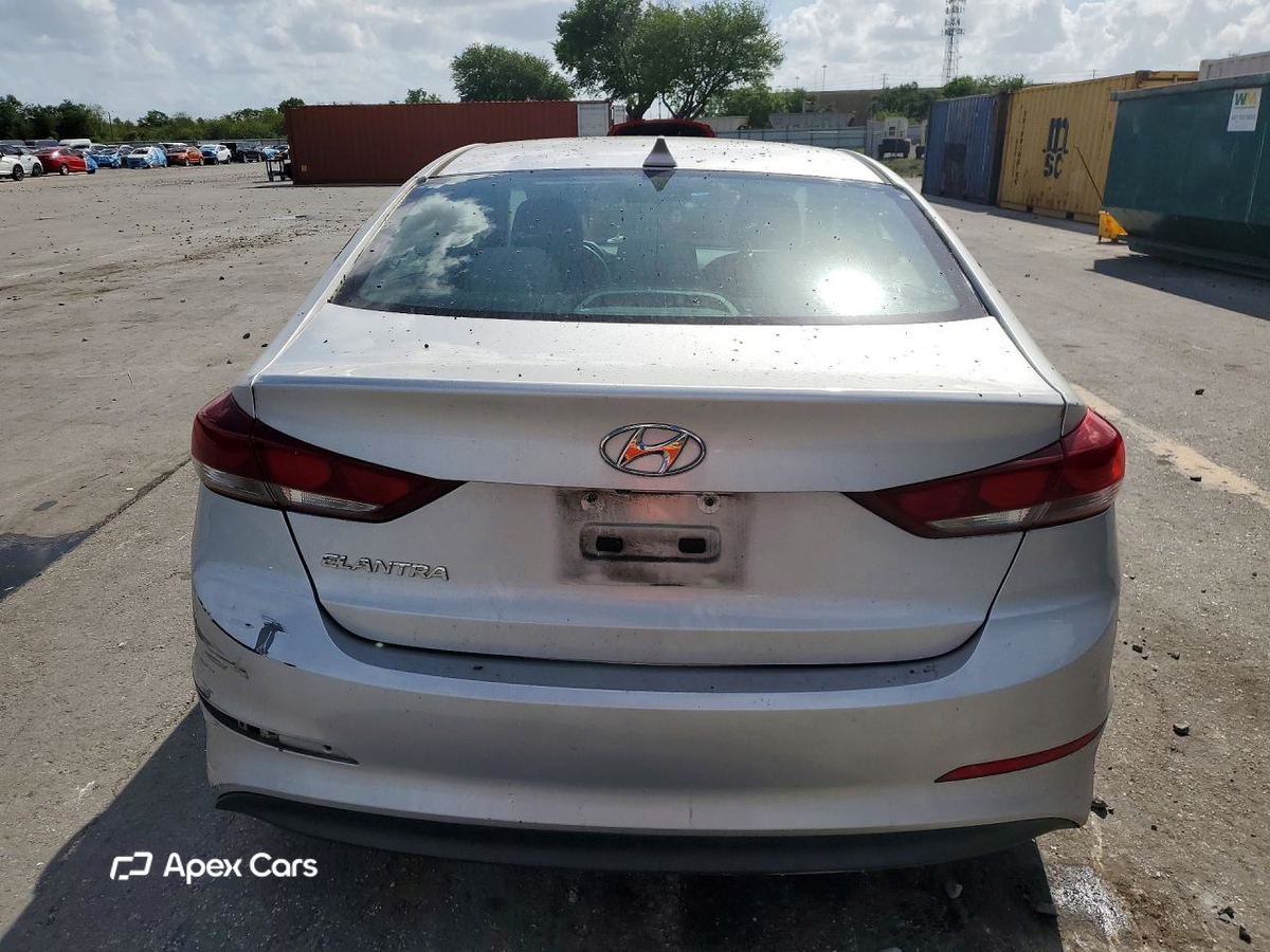 Hyundai Elantra 2018