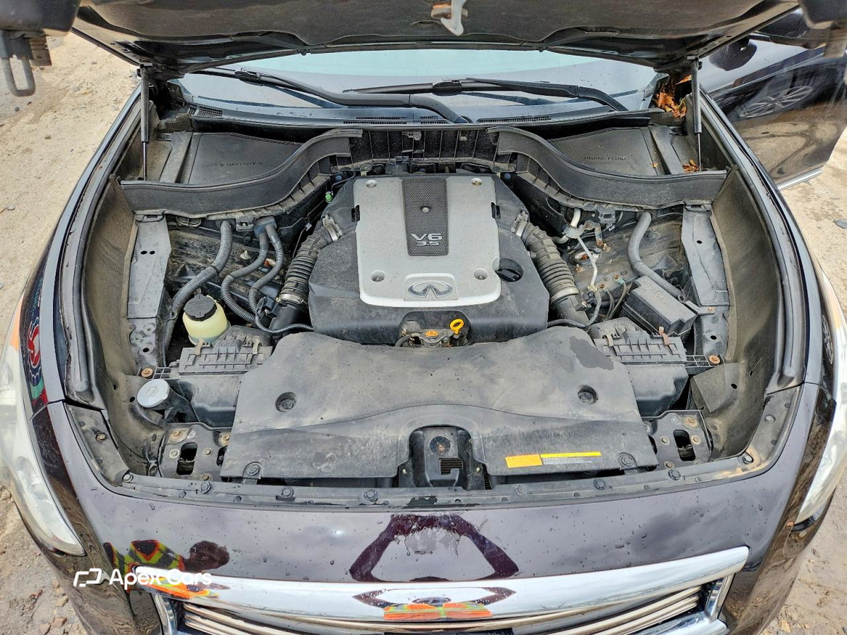 Infiniti FX 2012