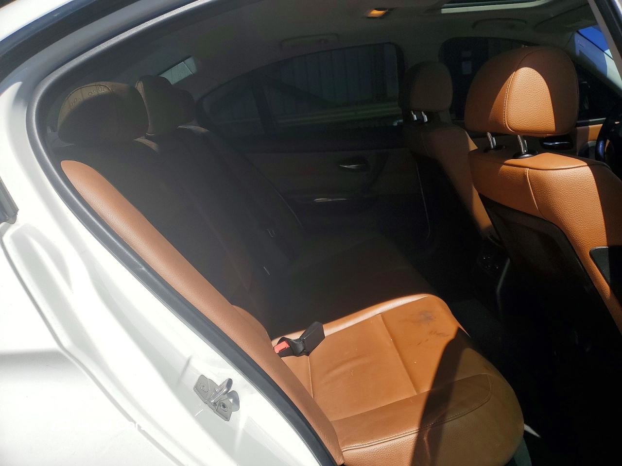BMW Series 3 2011