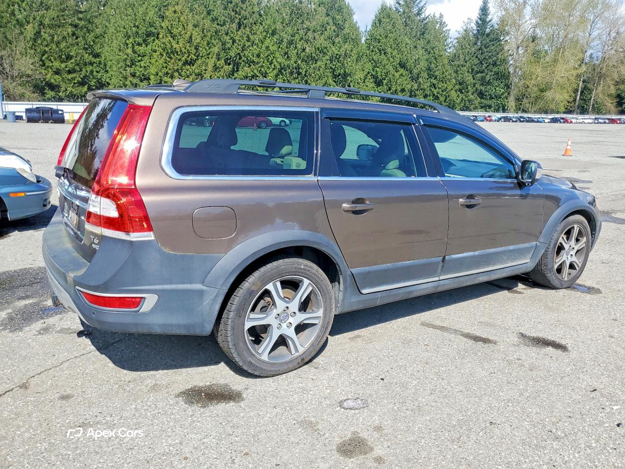 Volvo XC70 2015