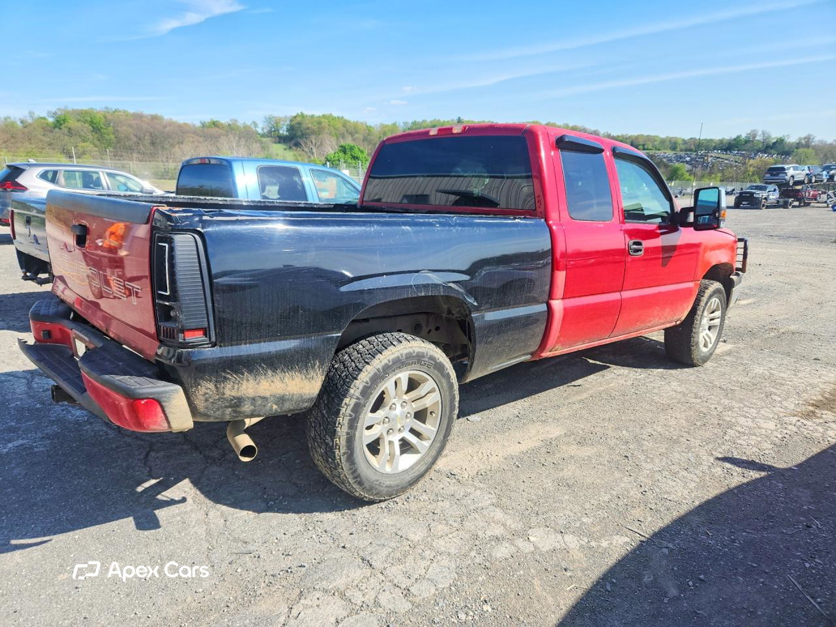Chevrolet Silverado 2005