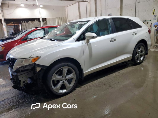 2013 Toyota Venza - Image 1 of 5