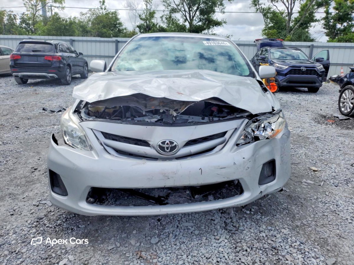 Toyota Corolla 2013