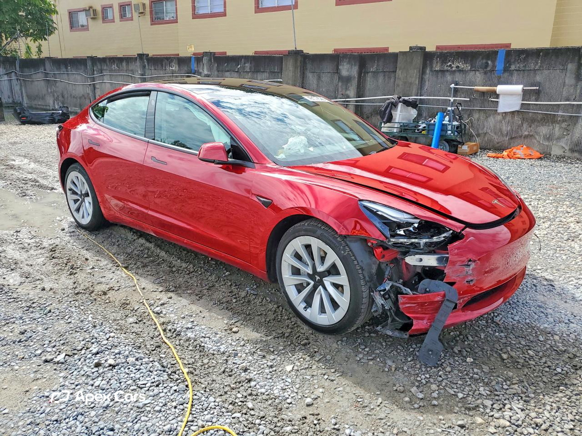 Tesla Model 3 2023