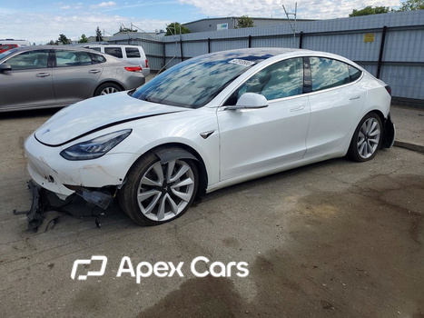 Tesla Model 3 2020 - Image 1 of 12