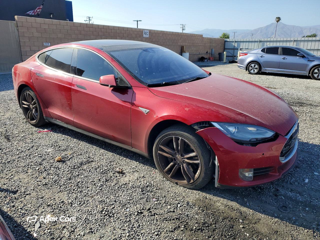 Tesla Model S 2016