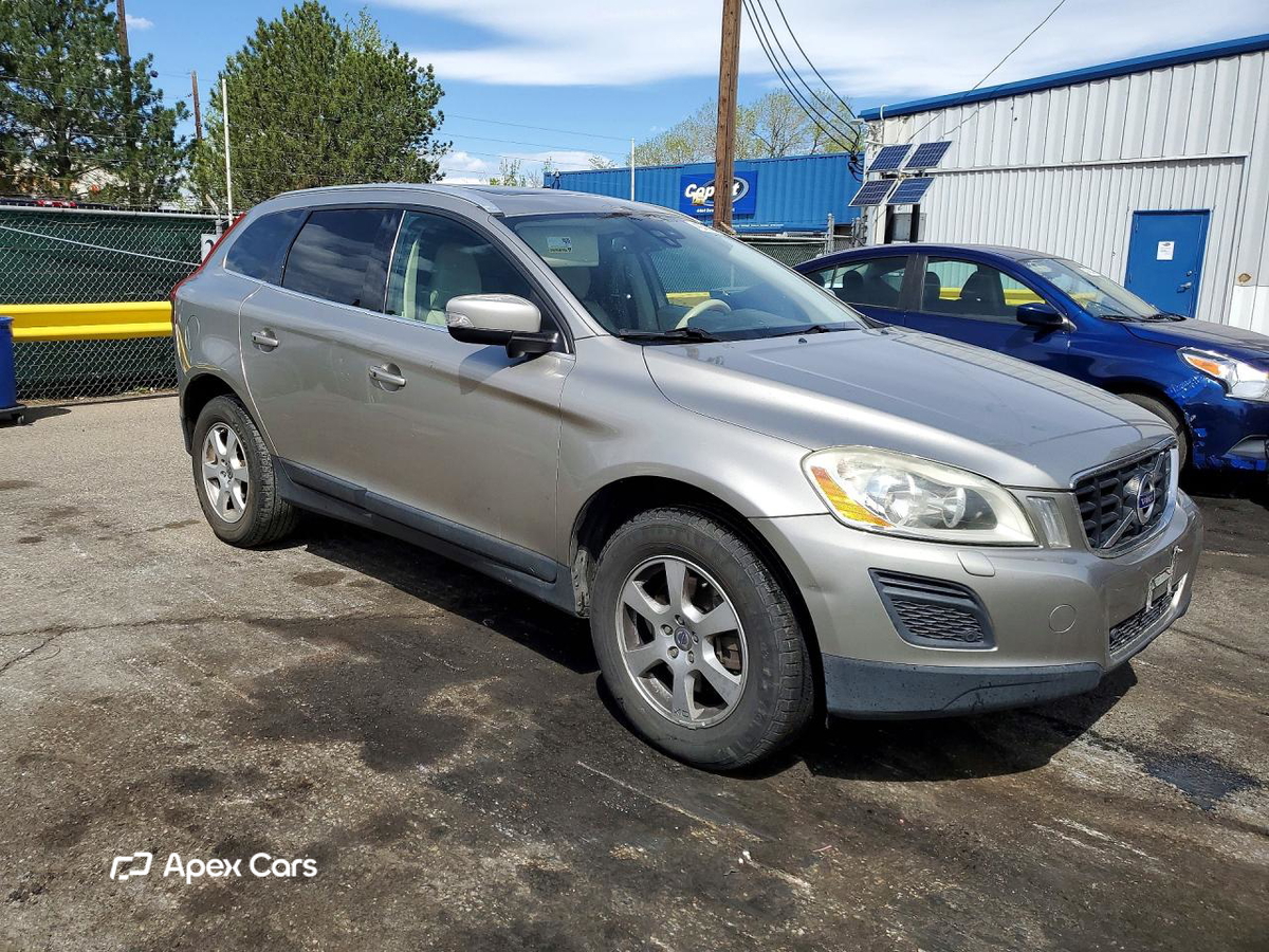 Volvo XC60 2011