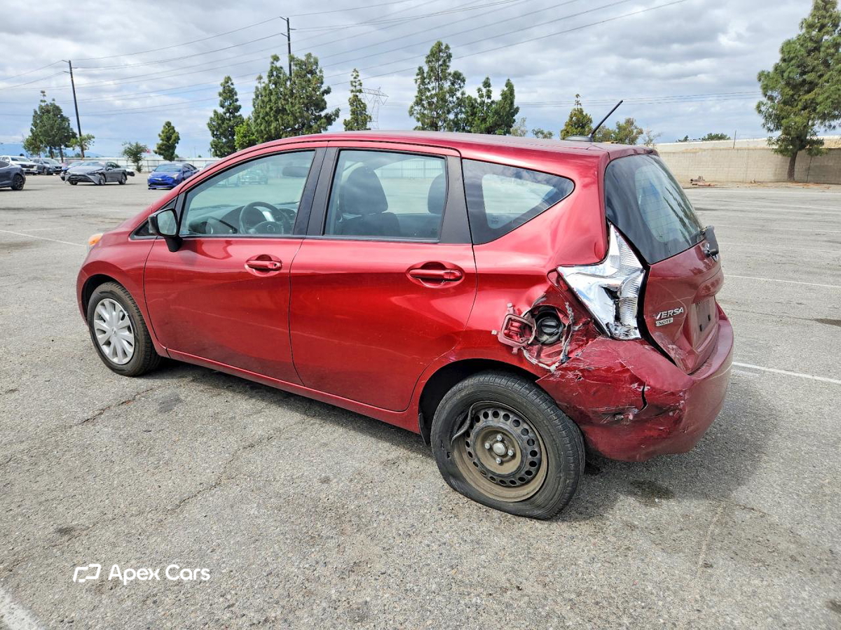 Nissan Versa 2016