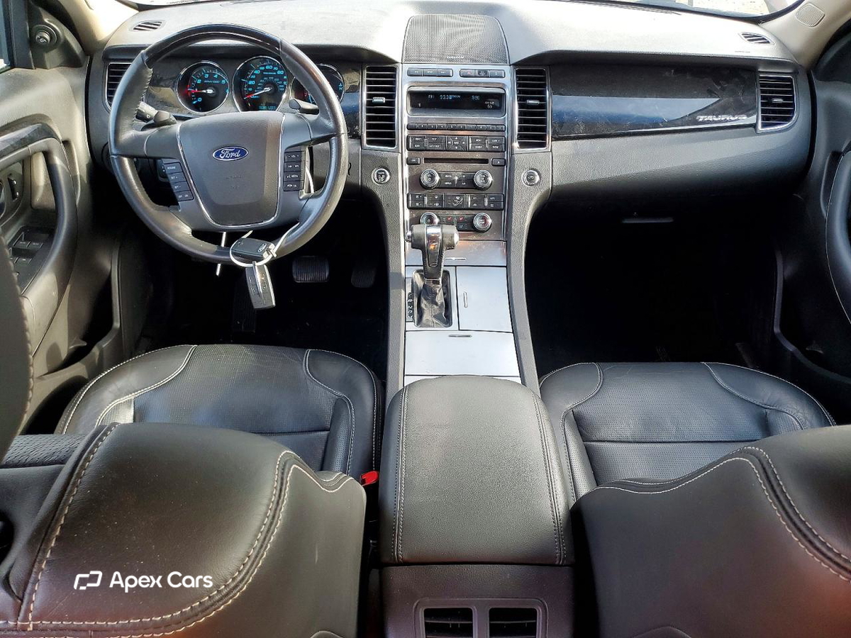 Ford Taurus 2010
