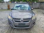 Volkswagen Tiguan 2010