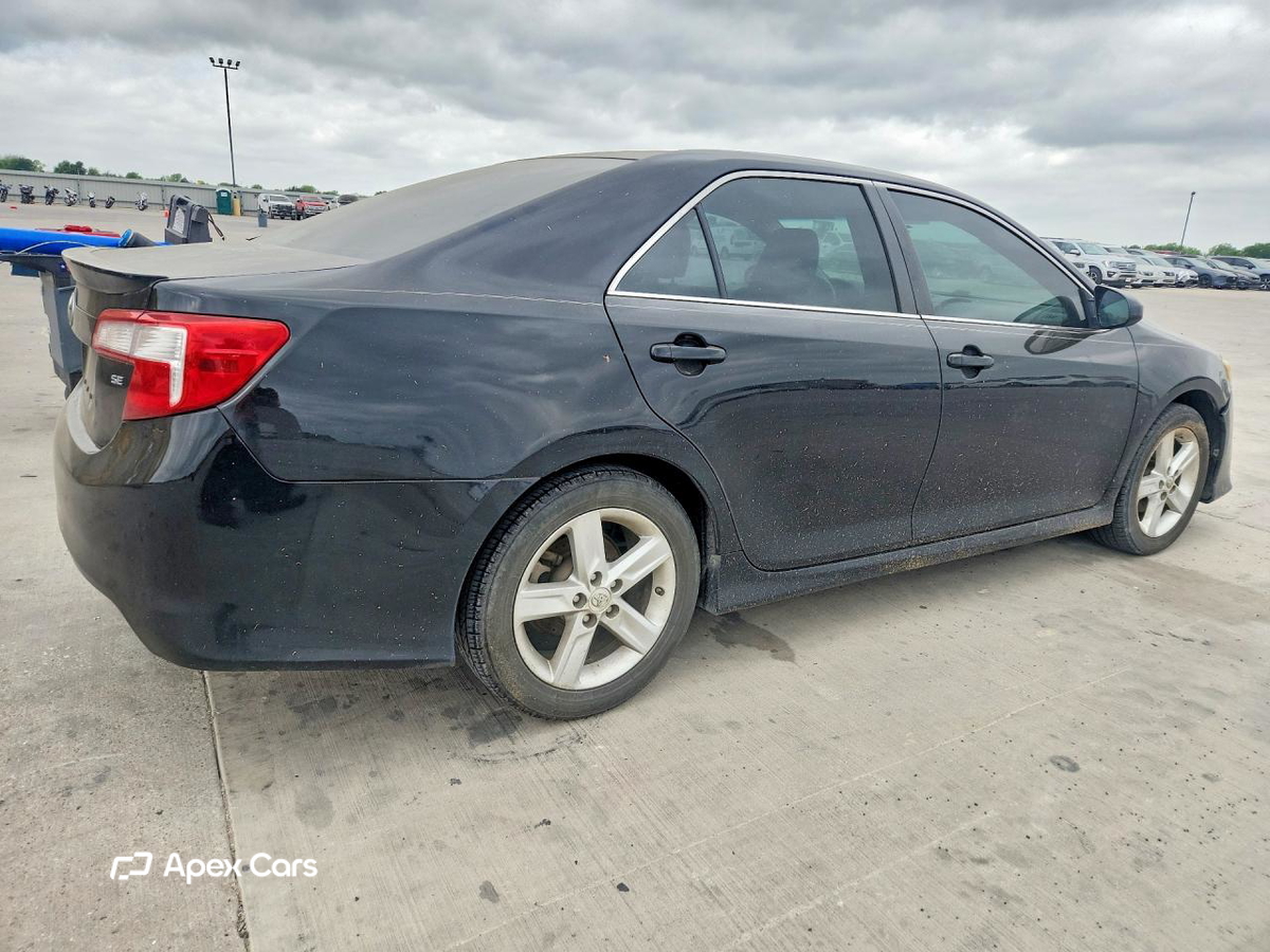 Toyota Camry 2012
