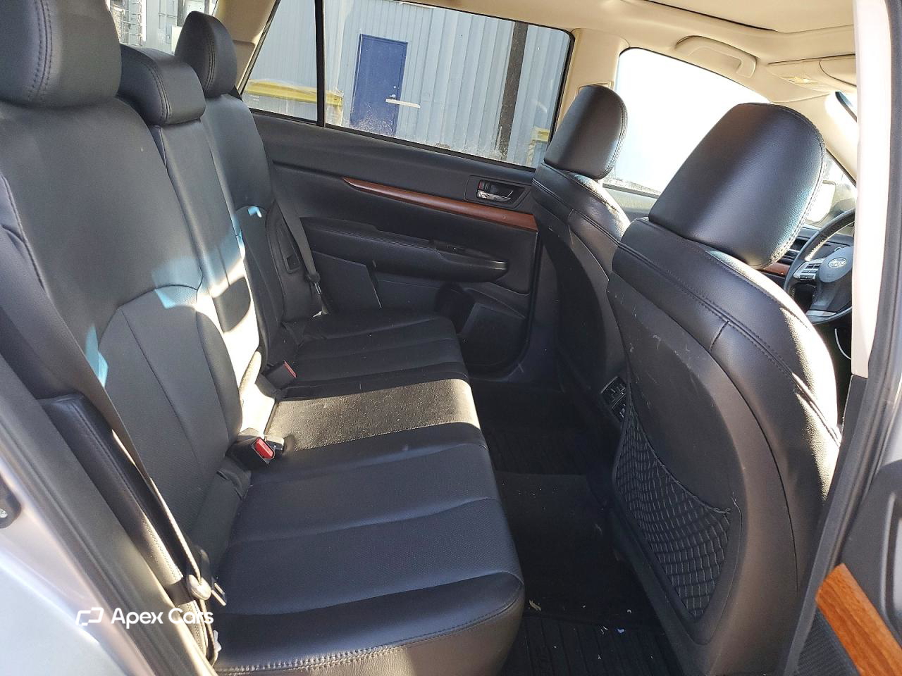 Subaru Outback 2014