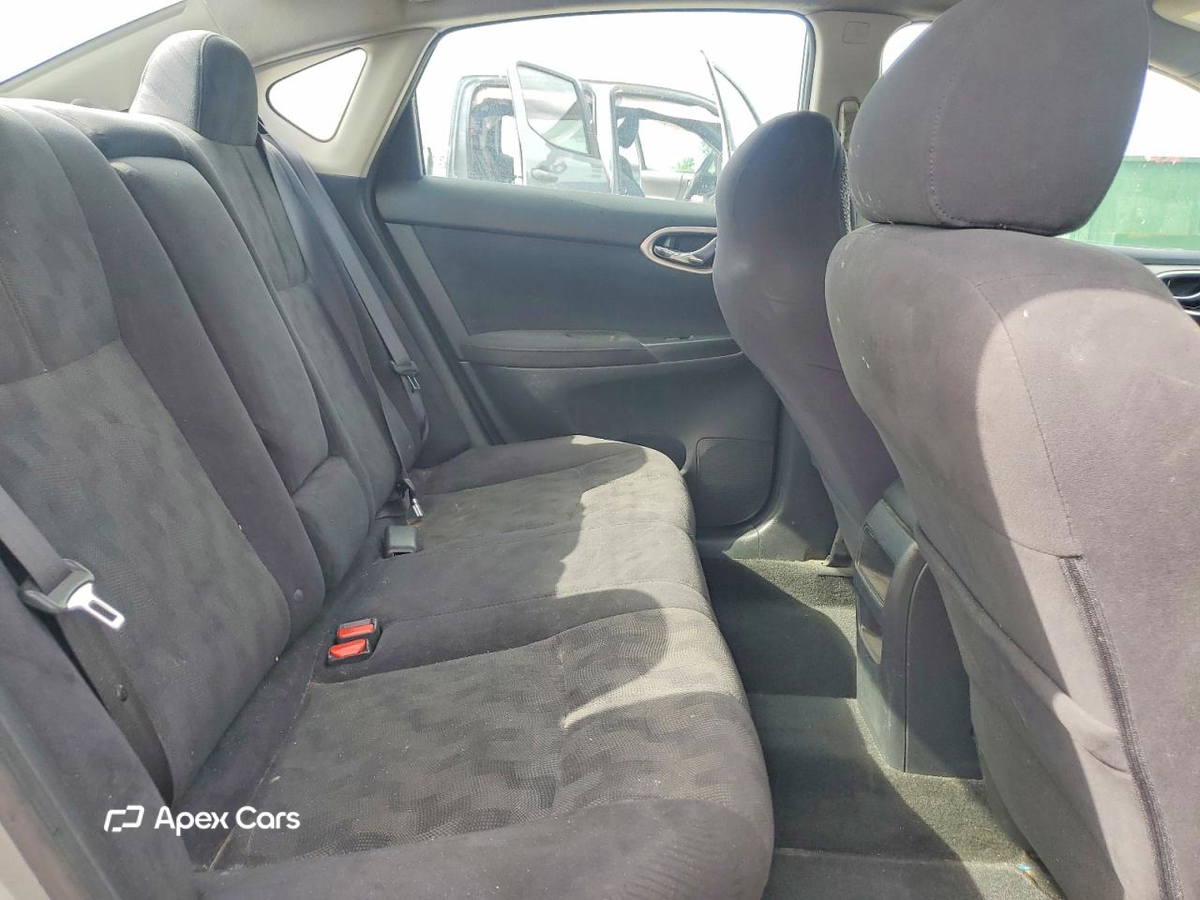 Nissan Sentra 2013