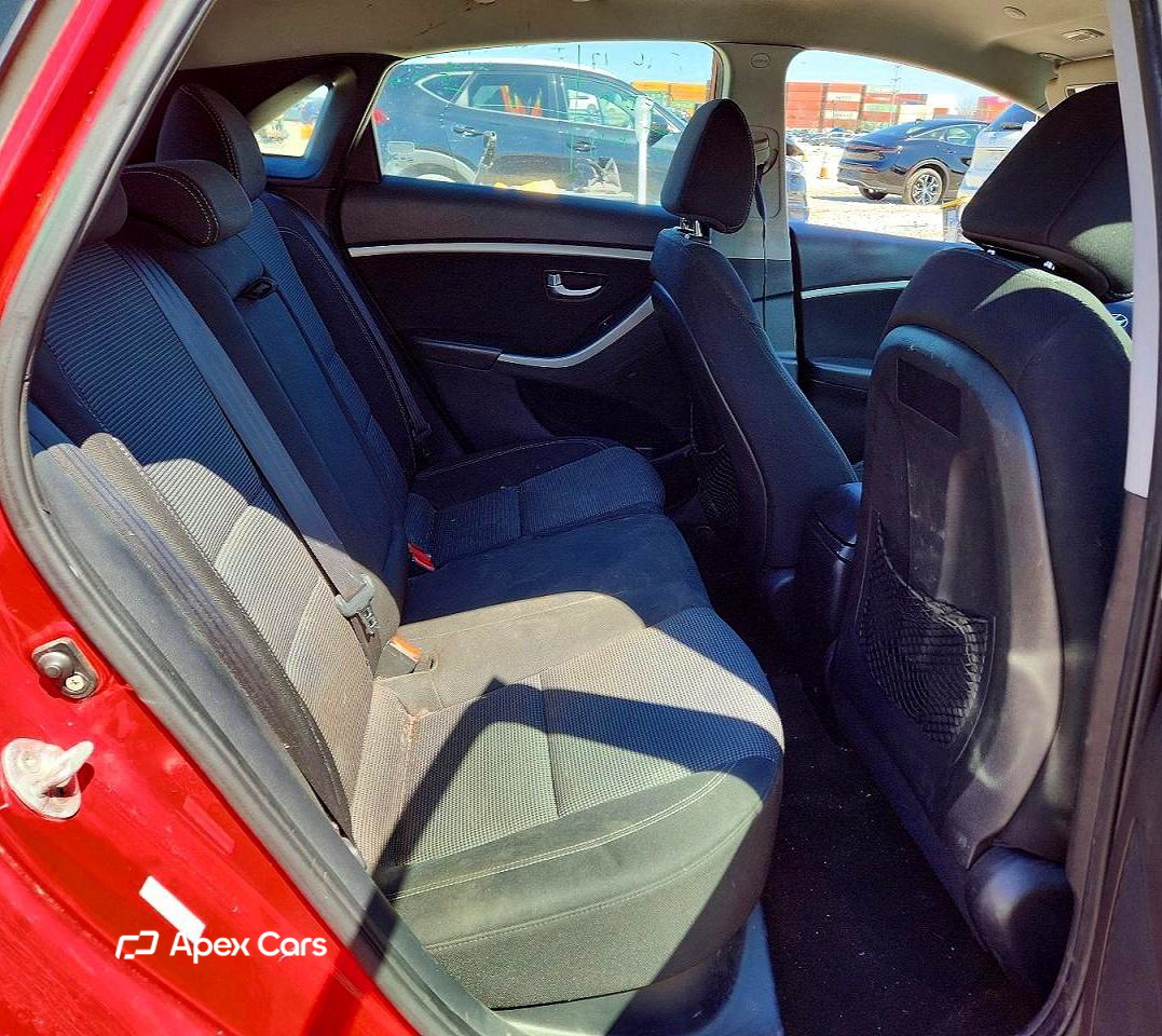 Hyundai Elantra 2013