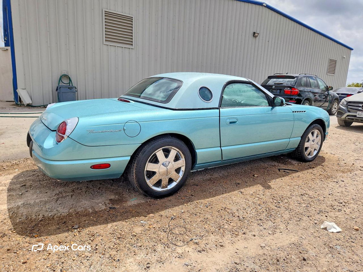 Ford Thunderbird 2002