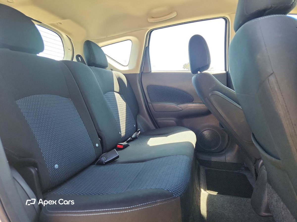 Nissan Versa 2014