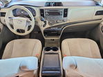 Toyota Sienna 2011
