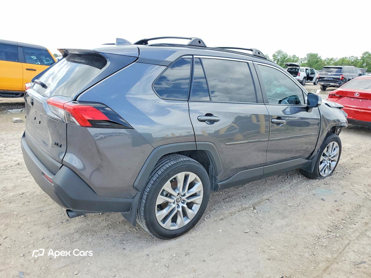 Toyota RAV 4 2024