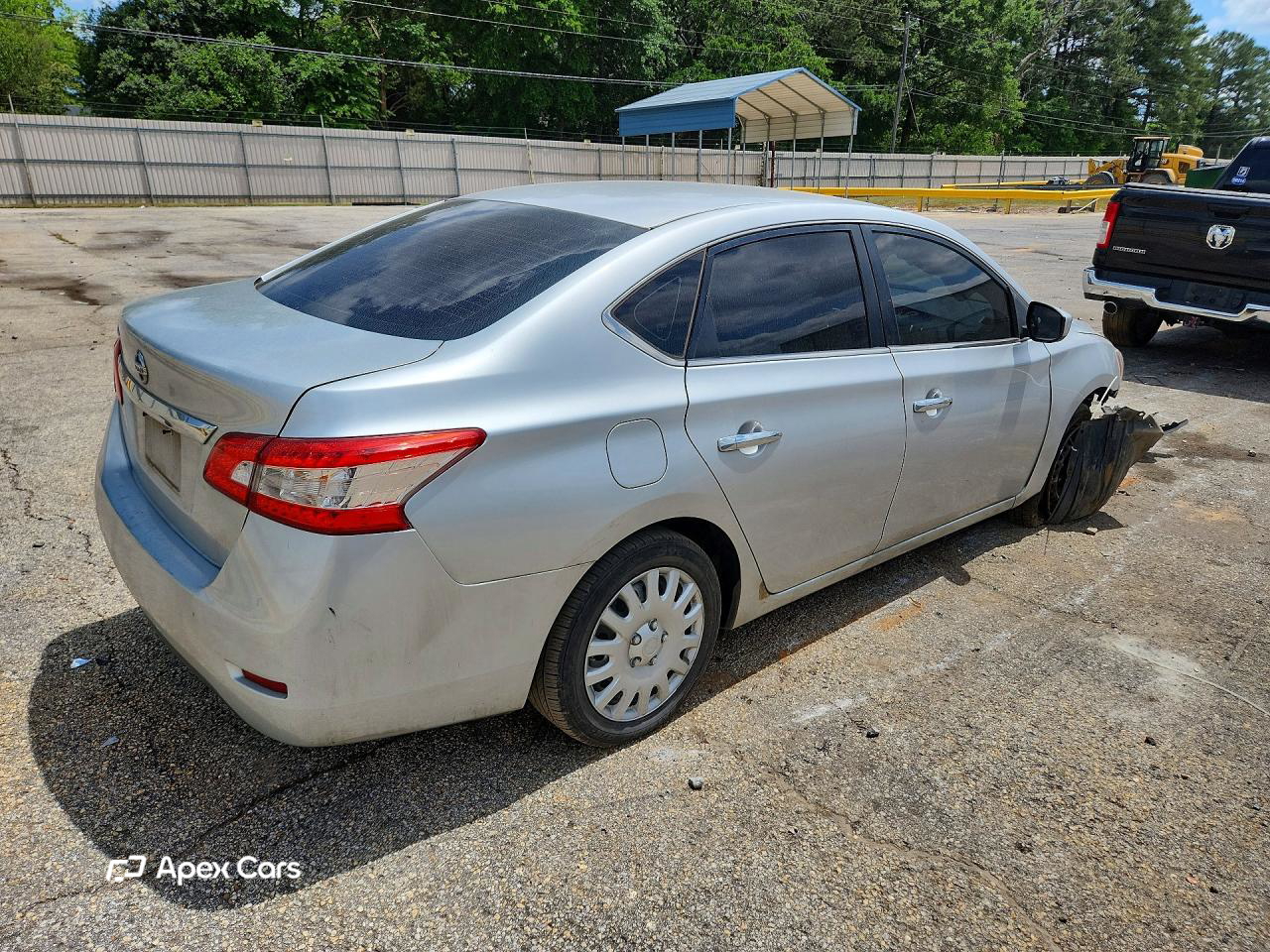 Nissan Sentra 2015