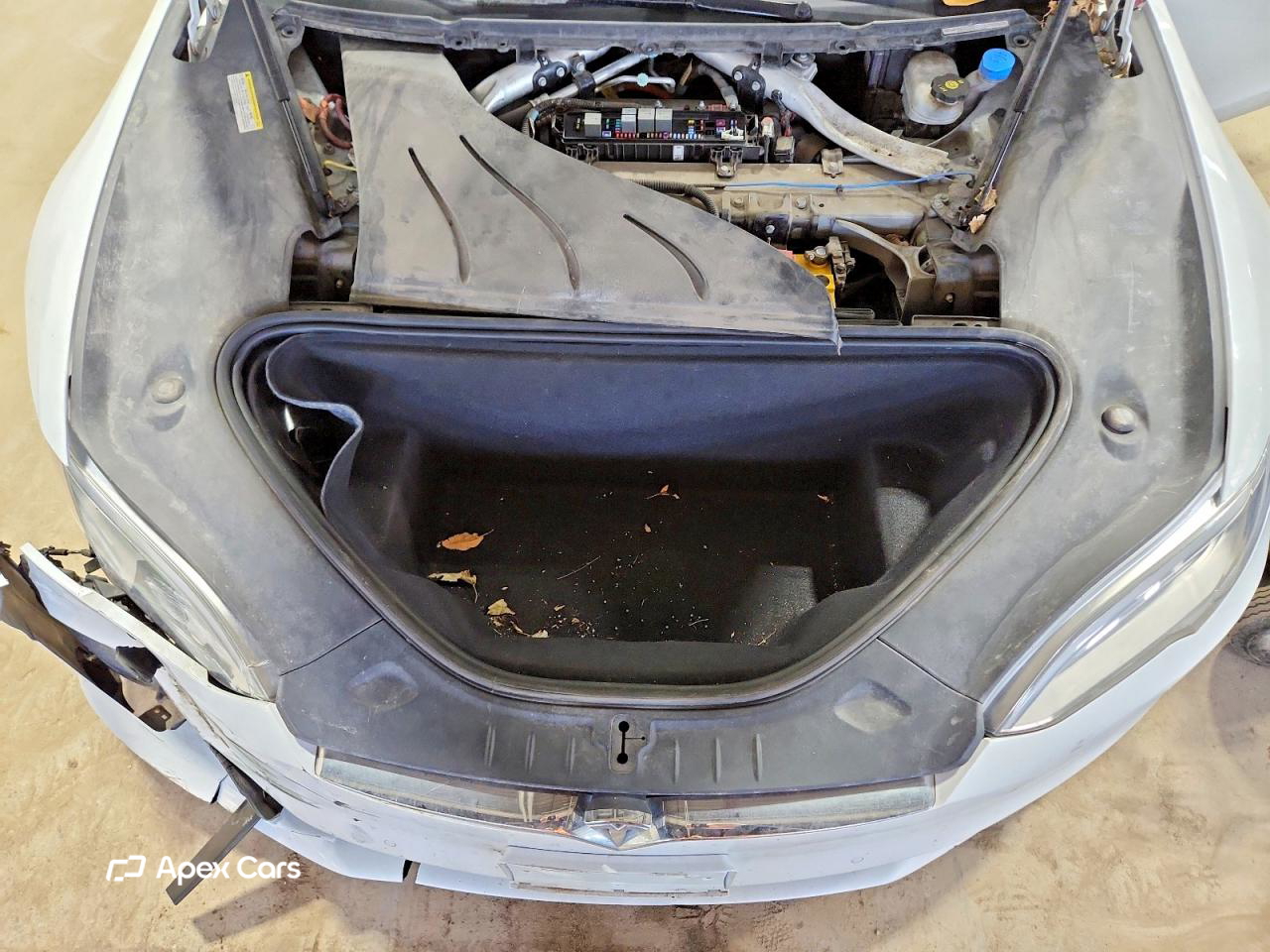 Tesla Model S 2016