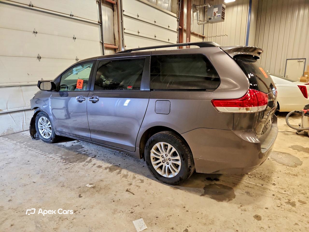 Toyota Sienna 2014