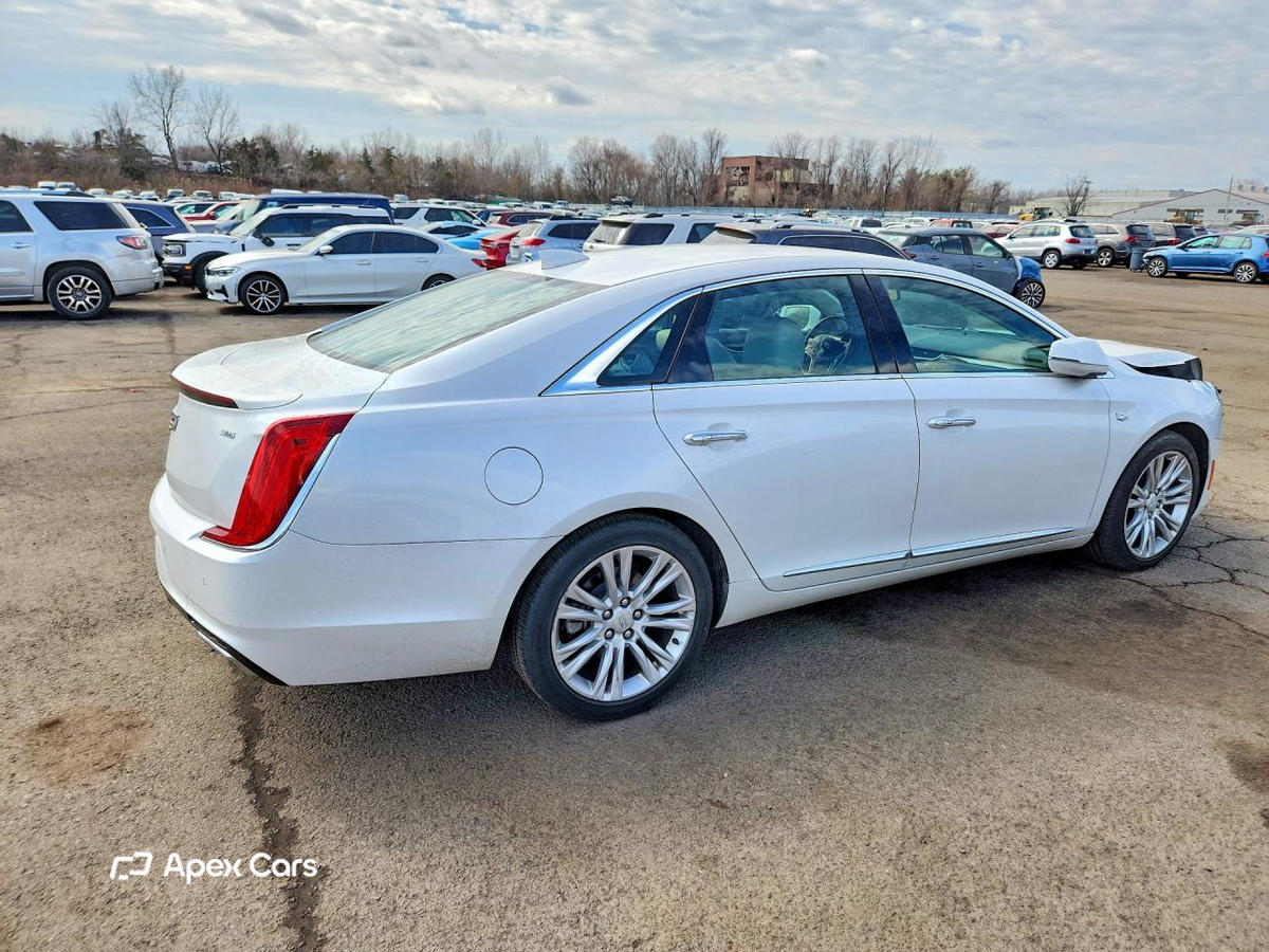 Cadillac XTS 2018