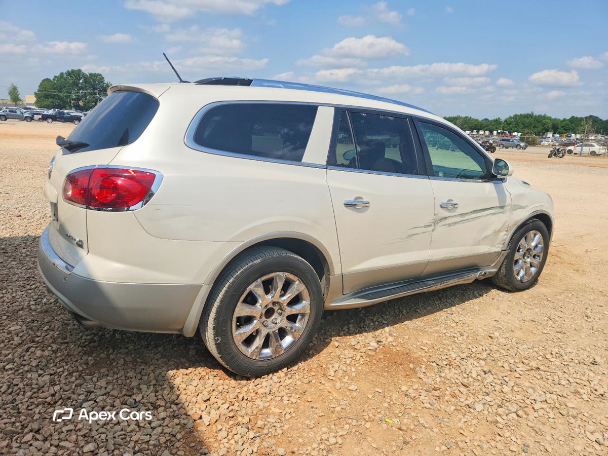 Buick Enclave 2011