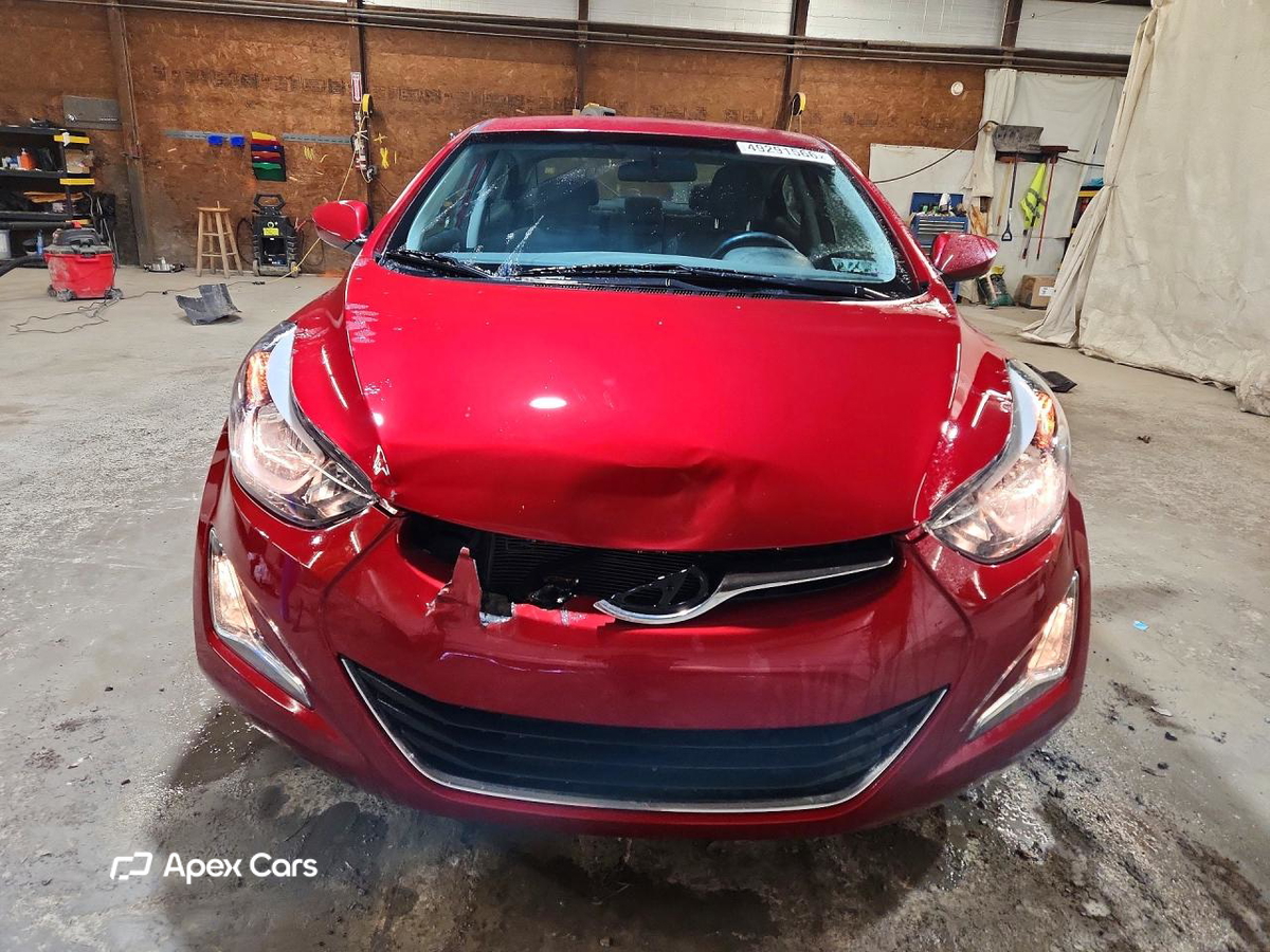 Hyundai Elantra 2016